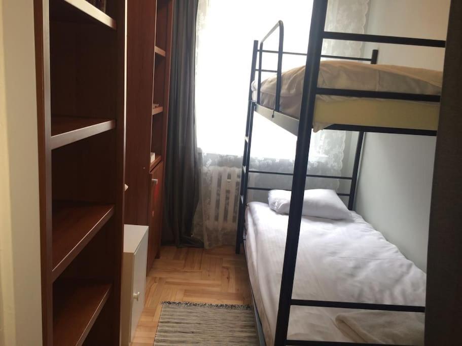 קרקוב 57 Lobzowska Bright Apartment מראה חיצוני תמונה